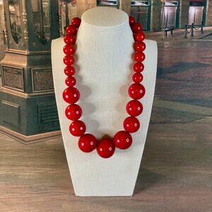 0036 Y2K Chunky Christmas Red Acrylic Bead Statement Necklace EUC